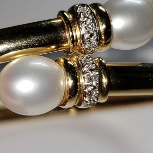 14k diamond pearl cuff bracelet - Picture 5 of 6